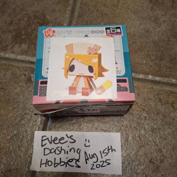 Vocaloid Kagamine Rin 2014 Spring Ver Graphig ++ Koiro Byoutou ver. Cospa - Picture 2 of 5